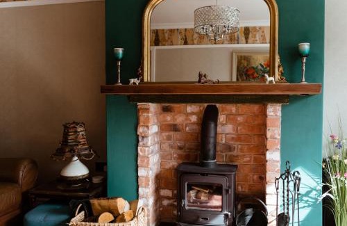 Wooler House | Compass Cottage