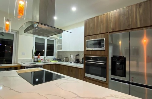 Palm Beach Villa | Complet villa