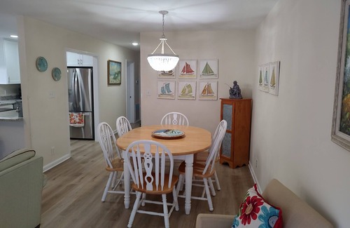 Tybee Island House | Completely Renovated Pink Sea House on North Beach, Tybee Island