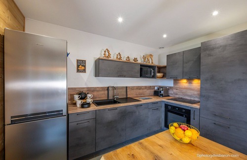 Orcieres-Merlette Ski Chalet | Completely renovated garden apartment in a chalet