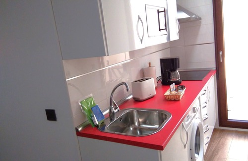 Toledo City Center Apartment | COMPLETELY RENOVATED HOUSE WITH FREE WIFI