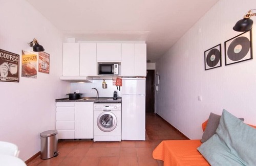 Sesimbra Apartment | Completely renovated apartment, featuring 2 bedrooms, each with a double bed.