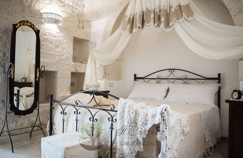 Martina Franca House | COMPLEX OF TRULLI WITH POOL SURROUNDED BY NATURE. PERFECT LOCATION: PAGLIAIO