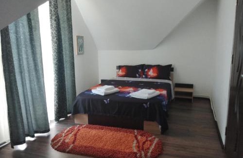 Girov House | Complex Turistic Casa La Cabană Girov