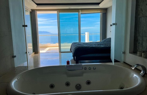 Conchas Chinas Apartment | Conchas chinas sunset view