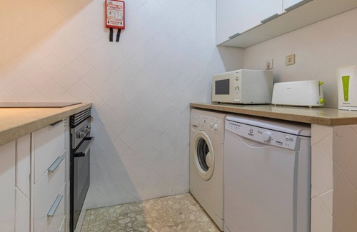 Sacramento Apartment | Condessa 2BDR Duplex by LovelyStay