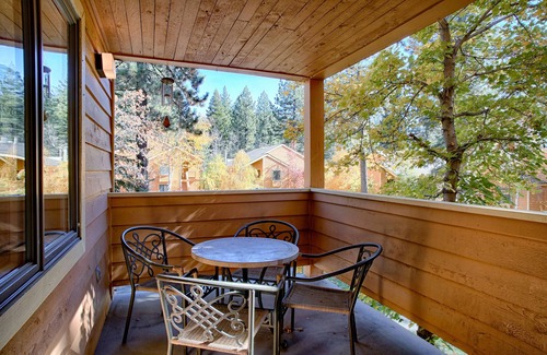 Incline Village Apartment | Condo at the popular McCloud complex (MC255)