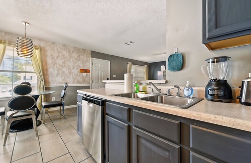 Gautier Condo | Condo close to Biloxi Casino and Beaches