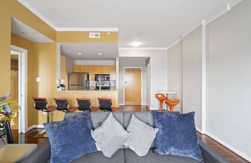 Fourth Ward Condo | Condo @CLT