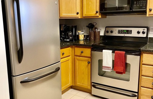 Red Hill Condo | Condo in Legends Golf Course Resort with a great Pub Next Door to the Unit