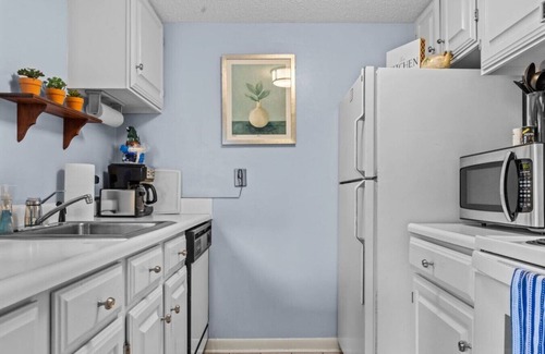Pinehurst House | Condo in Pinehurst on first fairway of Pinehurst 5 golf course. Right across the street of Fair Barn