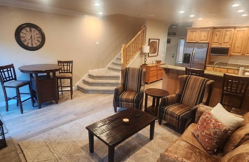 Ogden Apartment | Condo Near Snowbasin, 2/2