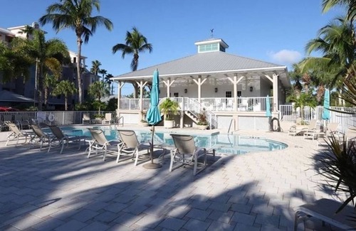 Placida Condo | Condo overlooking the intracoastal waterway, located near Gasparilla Island.