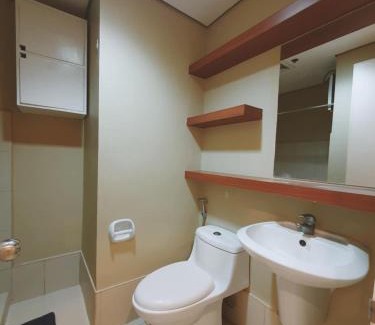 Luzon Apartment | Condo Unit with Balcony Avida IT Park