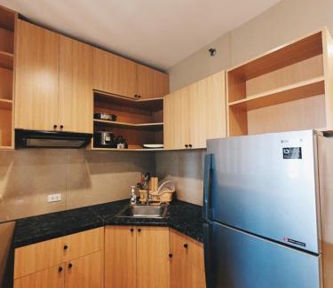 Luzon Apartment | Condo Unit with Balcony Avida IT Park