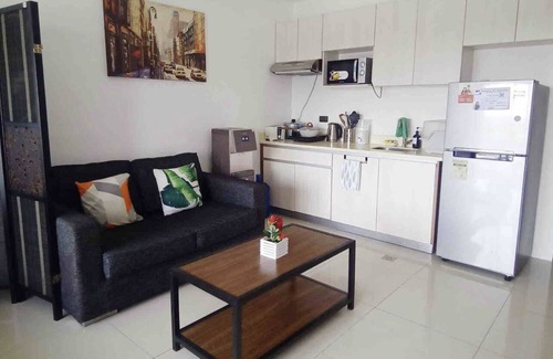 Bacolod Condo | Condo w/ Direct Access To Mall, Pool, Gym, Wifi