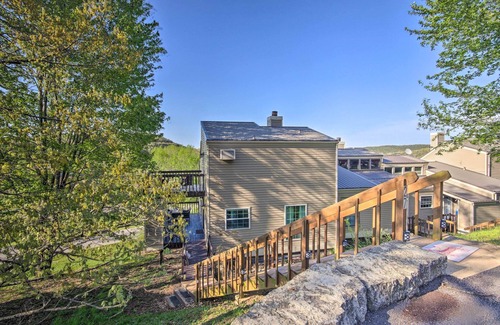 Holiday Island Apartment | Condo w/Golf Courses On-site < 1 Mi to Lake
