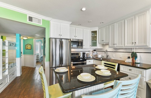 Galveston Condo | Condo with breathtaking coastal views, relaxation, and adventure all in one place