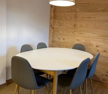 Sauze d'Oulx Apartment | Condominio Le Grange - Casa E