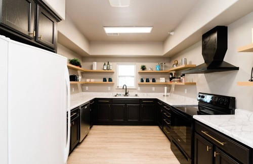 Jefferson City Apartment | Conestoga Quarters - Studio Apartment
