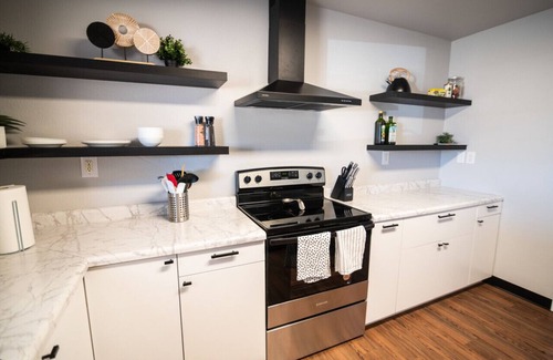 Jefferson City Apartment | Conestoga Quarters - Studio Apartment