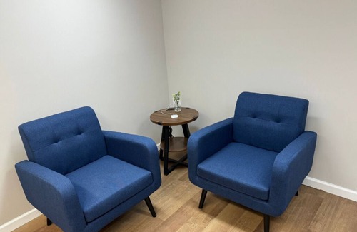 Cromwell Apartment | Conference Room Rental no sleeping arrangements