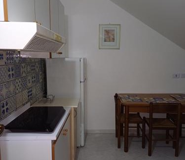 Quattromiglia Apartment | Confort home L da Vinci