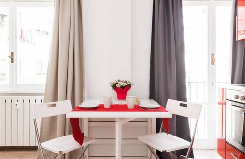 Quartiere XV Della Vittoria Apartment | Confortevole appartamento in uno dei più prestigiosi quartieri di Roma