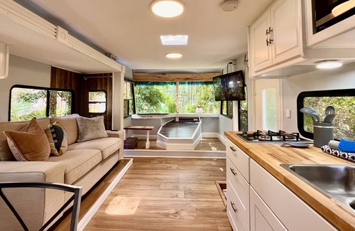 Palm Bay House | Connect with nature in this jungle adventure staycation. Close to everything!