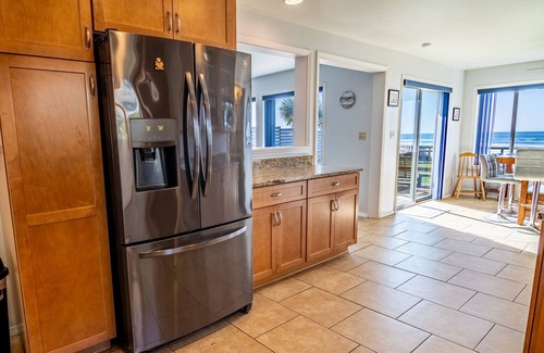 Yachats House | Conrad Cottage - Expansive ocean views