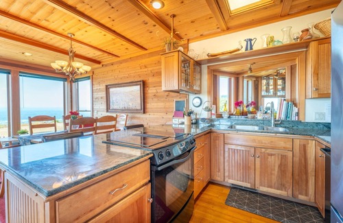 Westport House | Contemplation Haven Oceanfront | Westport