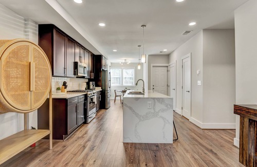 Brookland House | Contemporary 4BR/3.5BA Near Catholic Univ