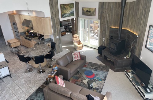 Sea Ranch House | Contemporary and spacious, amazing white water views.