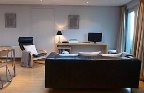 Wirksworth Apartment | Contemporary Apartment In Wirksworth, Peak District, Derbyshire, England