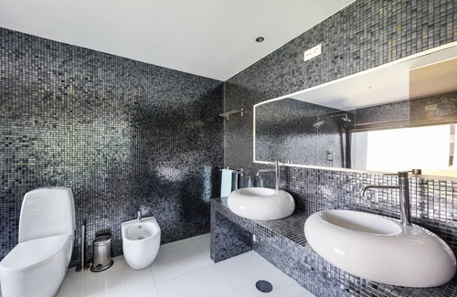 Santo Tirso House | Contemporary Architecture - "Oak House"