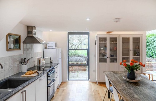 Woodbridge House | Contemporary Barn Conversion in Rural Suffolk - 4