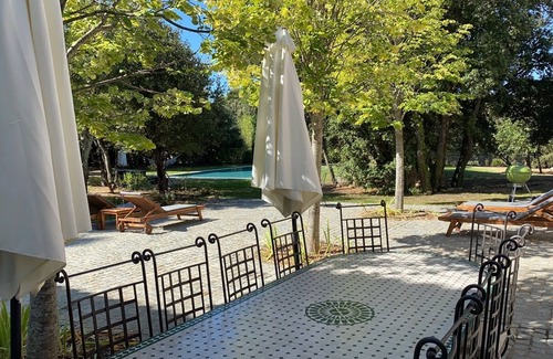 Rognes House | Contemporary Bastide near Aix en Provence & and the Luberon