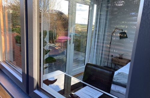 St. Eval House | Contemporary Guest House With Outside Barrel Sauna