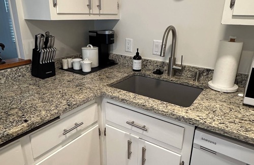 West Allis House | Contemporary Milwaukee 2BR Home with All Comforts and Prime Location