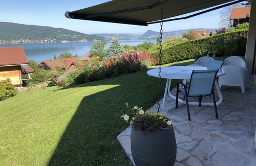 Veyrier-du-Lac House | Contemporary villa with 180 ° lake view