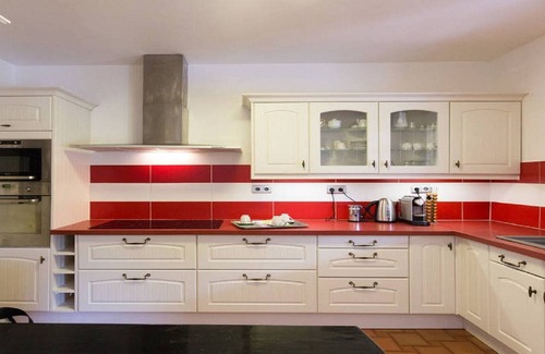 California - Pezou Villa | Contemporary villa in the heights of Cannes with a heated pool and a p