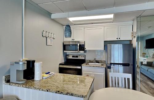 Panama City Beach Apartment | Continental Condominiums 3