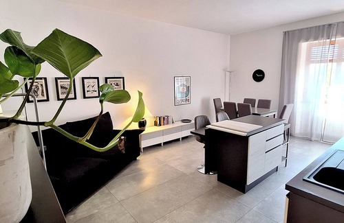 Lake Bracciano Apartment | Controluce Casa Vacanze con Parcheggio Gratuito