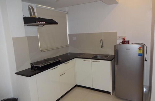 Thousand Lights Apartment | Convastay Gajel- Near Apollo Greams Road
