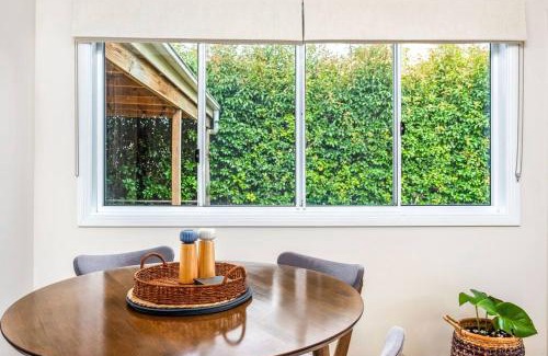 Adamstown House | Convenient 3/bedroom Guest House in Adamstown