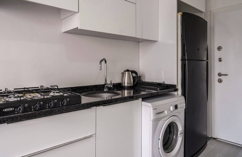 Esenyurt Apartment | Convenient and Modern Flat in Central Beylikduzu