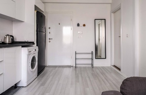 Esenyurt Apartment | Convenient and Modern Flat in Central Beylikduzu
