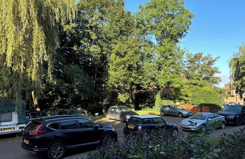 Harrow Apartment | Convenient and spacious 2 bedroom flat to rent in London.