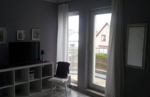 Wilhelmstadt Apartment | Convenient apartment in the green part of Berlin