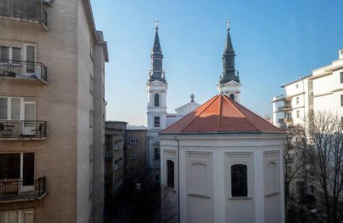 Inner City Budapest Apartment | Convenient apartment in the heart of downtown